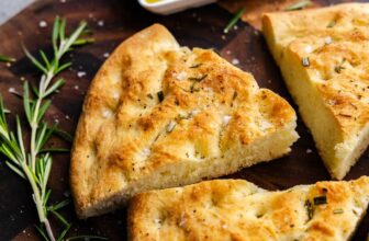 Easy Rosemary Focaccia